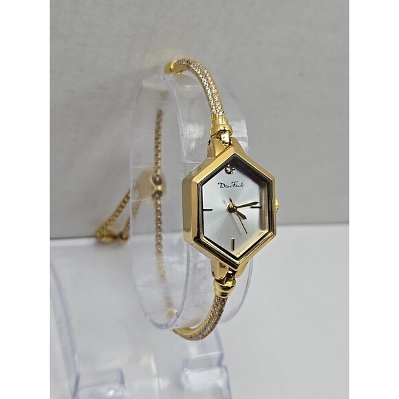Diao Feudi Womens Hexagonal Bracelet Watch Gold Tone Crystals Dainty New Battery main image 8